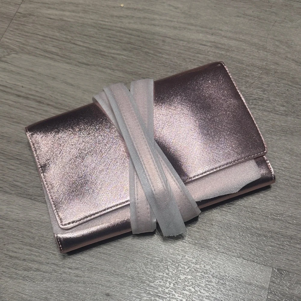 NWOT NEIMAN MARCUS METALLIC PINK JEWELRY TRAVEL BAG